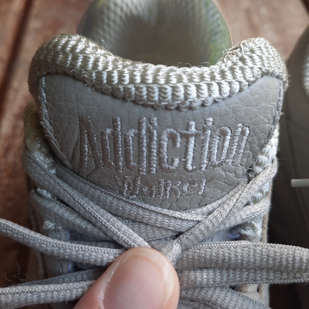 Brooks Addiction Walking Shoes Bone Leather Orthopedic Comfort Shoes Size 9 Wide - Picture 7 of 15